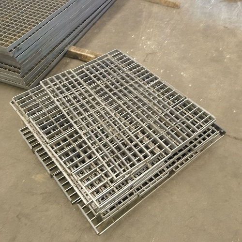 水溝排水鋼格板鋼格柵蓋板如何惡劣環境的耐久性