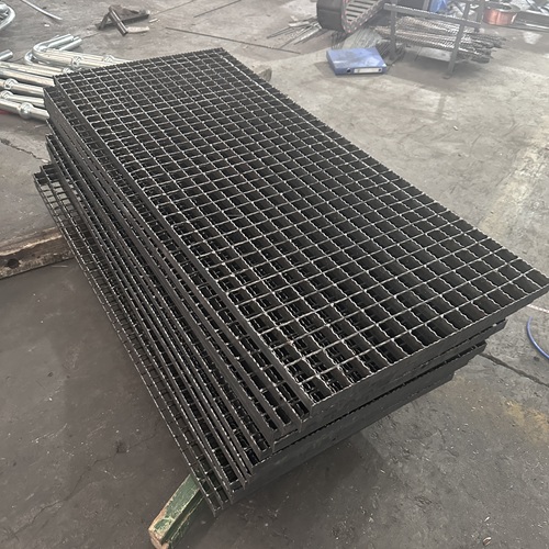 鋼結構走道板鋼格板用途及受力計算